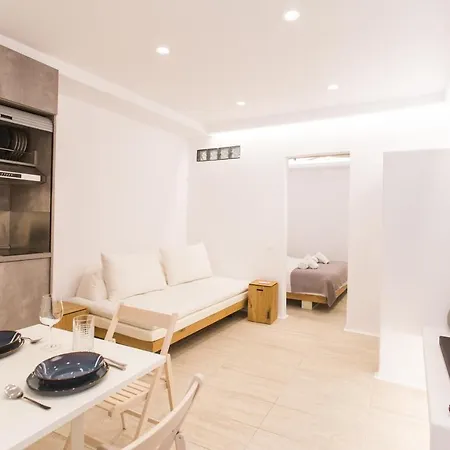 Apartment Biancasetta - 1bd Myk Town By Live&travel